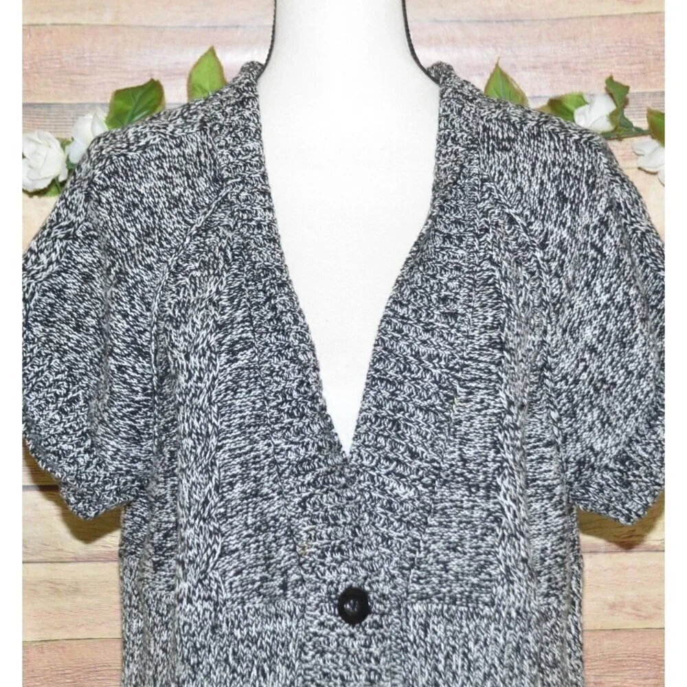 Kenneth Cole Reaction Gray Heathered Ladies XL Short Sleeve Cardigan Chunky Knit